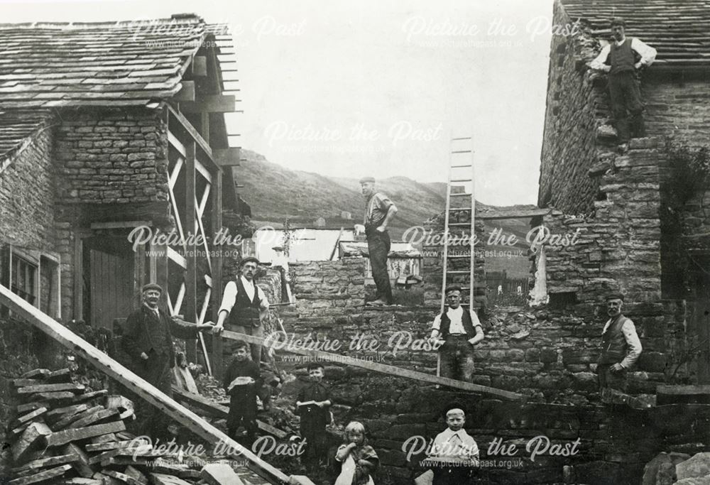 Builders at Waterhouse, Stubbins Lane, Chinley, c 1906