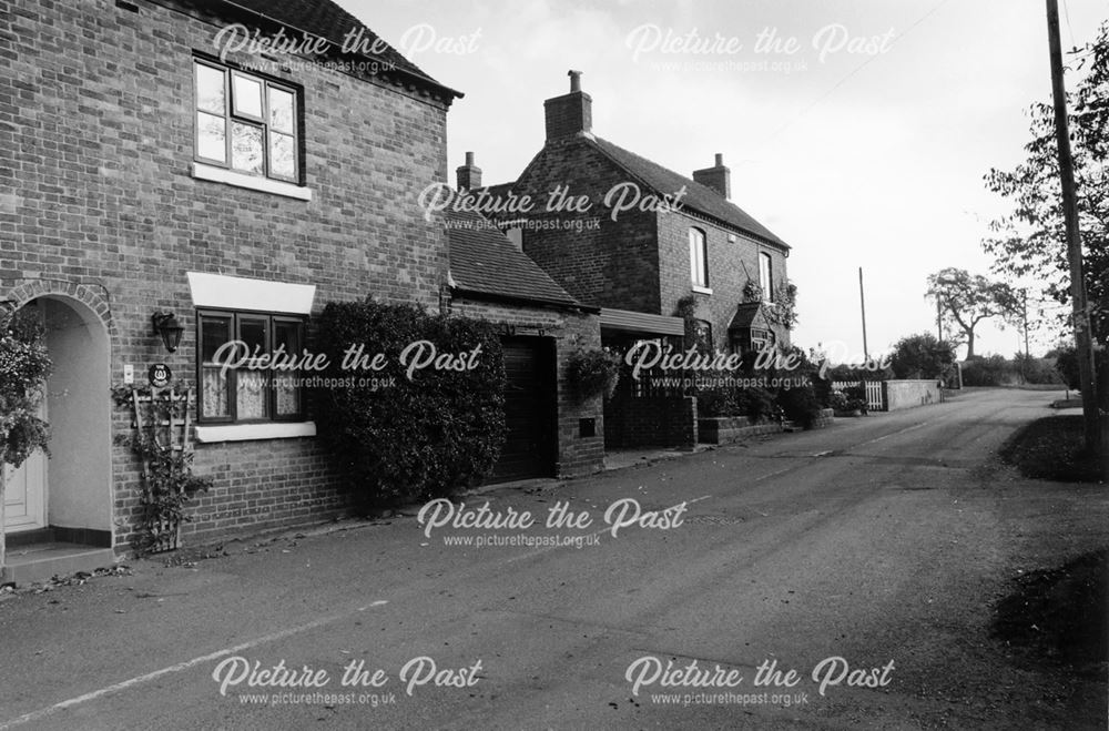 Cottages, Rigg Lane, Marston Montgomery, 2003