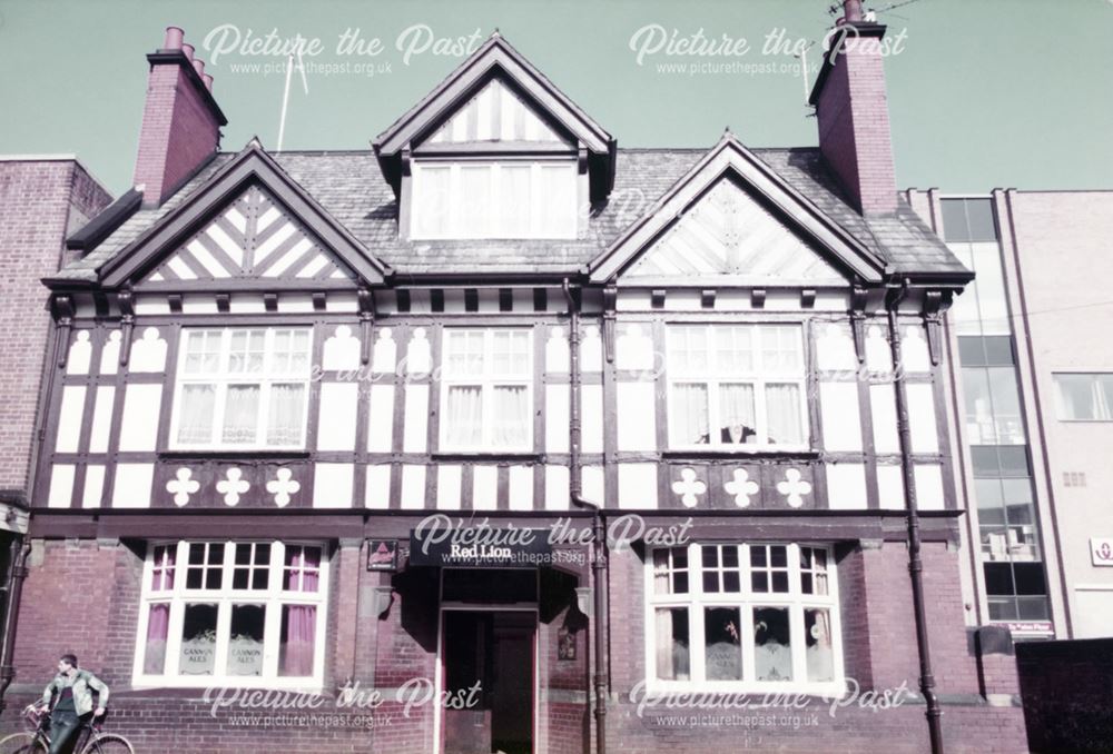 Red Lion Public House, Vicar Lane, Chesterfield, c 1970s-80s