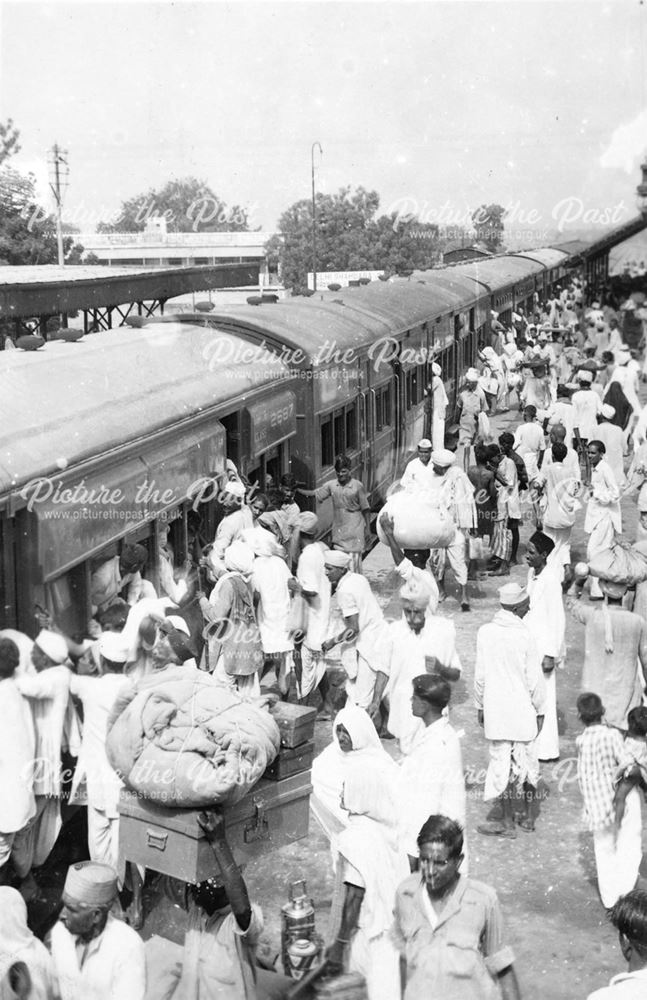 Group Photo on Forecourt, New Delhi Station, India, 1944