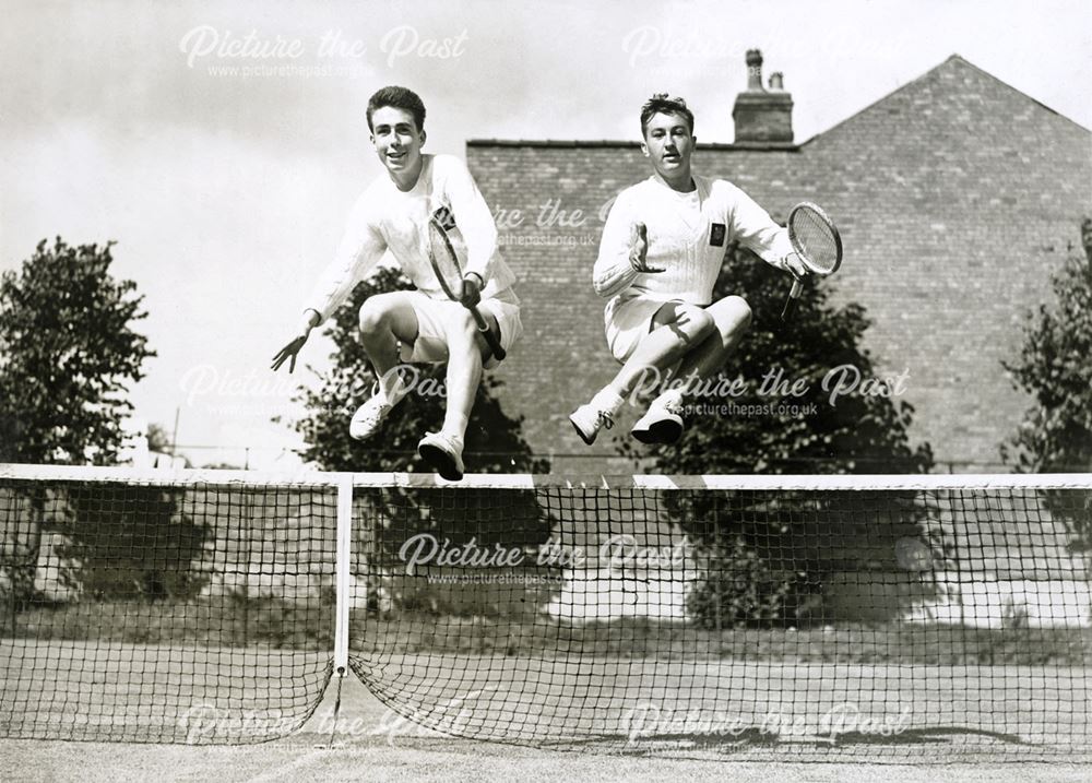 Family Brooks, at a Derby Tennis Club, South Normanton, c 1948