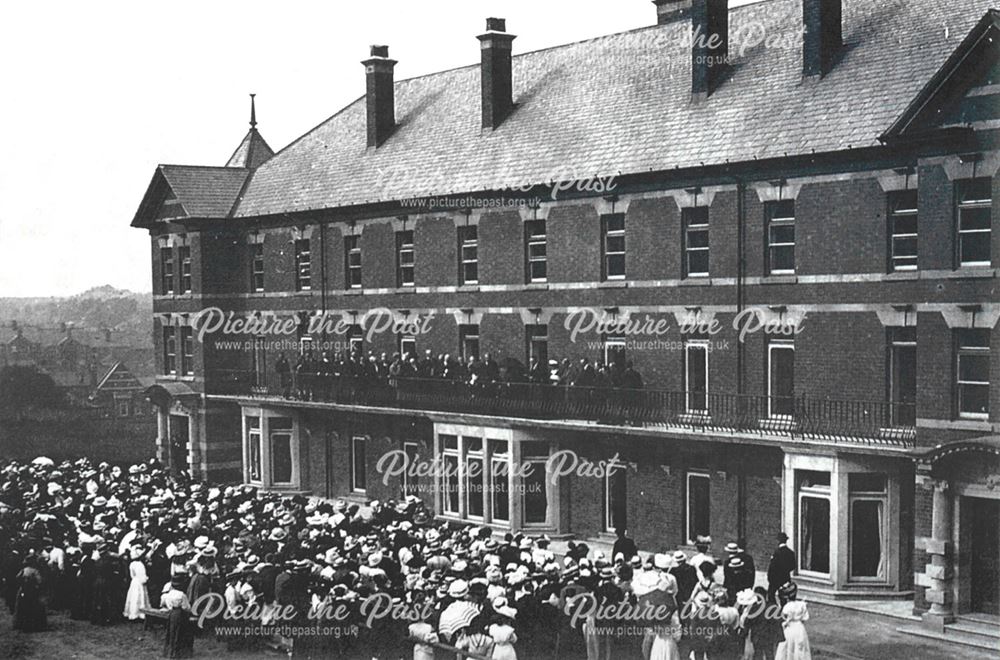 Nurses Home for the Royal Hospital, Durrant Road, Chesterfield, c 1900s