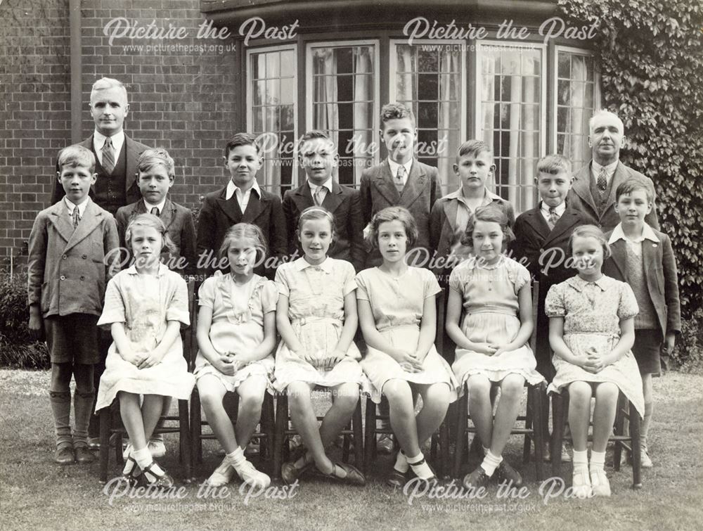 Kensington Scholarship Winners, St John's Vicarage garden, Johns Road, Ilkeston, 1939