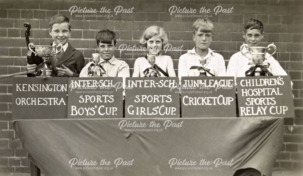 Kensington School Winning Teams, Johns Road, Ilkeston, 1932