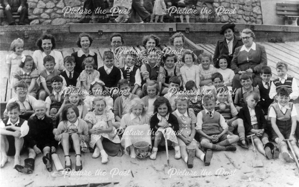 Heath County Infants School Day Trip to Mablethorpe, c 1950