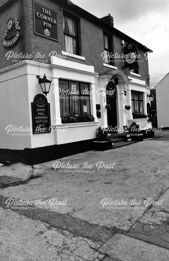 The Corner Pin public house, Morton