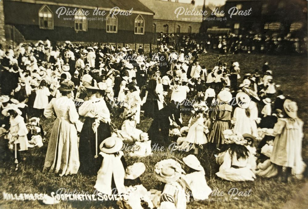 Killamarsh Co-operative Society Gala, Sheffield Road, Killamarsh, 1911