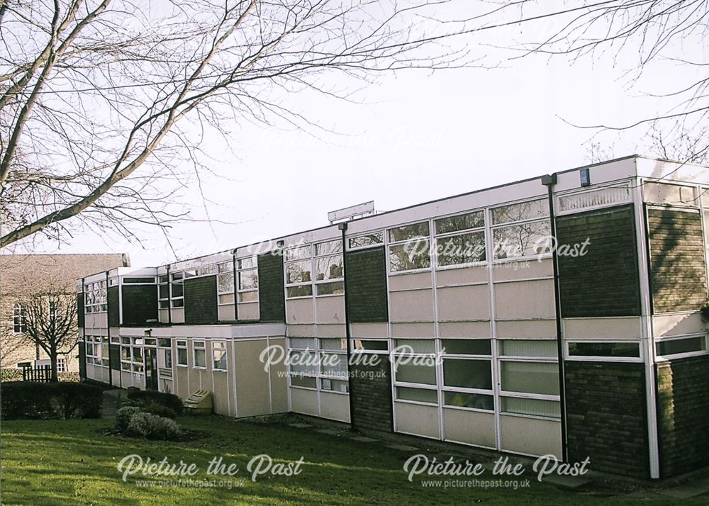 Health Centre, High Street, Dronfield, 2007