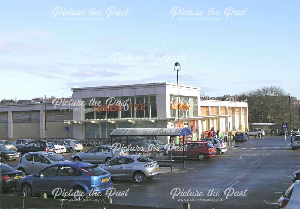 Sainsbury's Supermarket, junction of Wreakes Lane and Stubley Lane, Dronfield, 2007