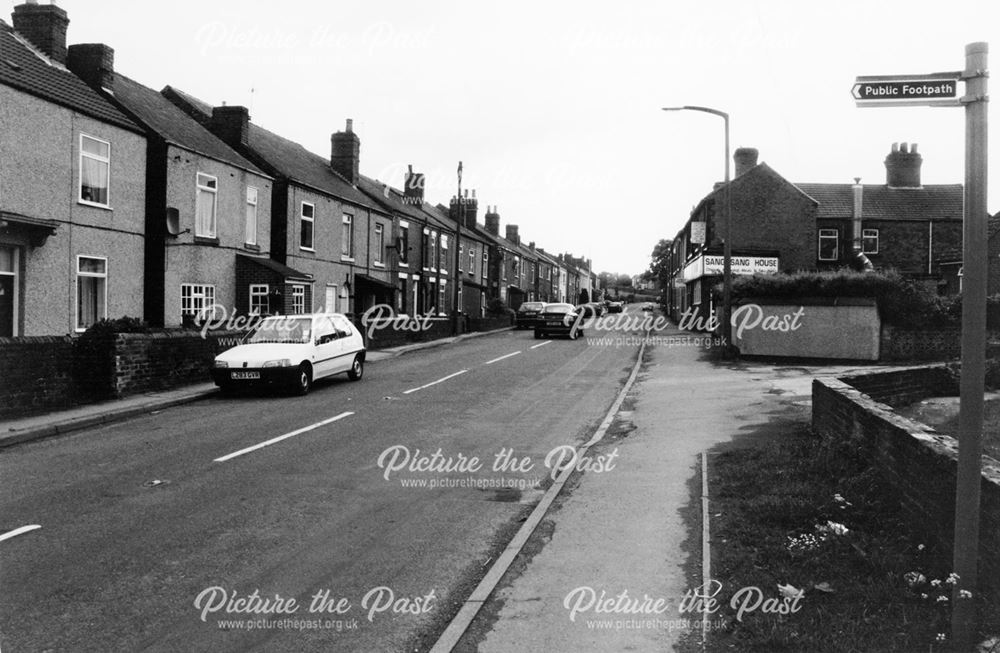 Station Road, Pilsley, 1999