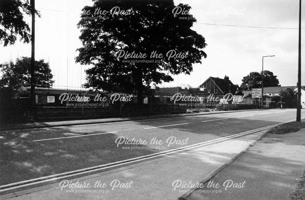 New houses, Stretton Road (A61), Clay Cross, 1999