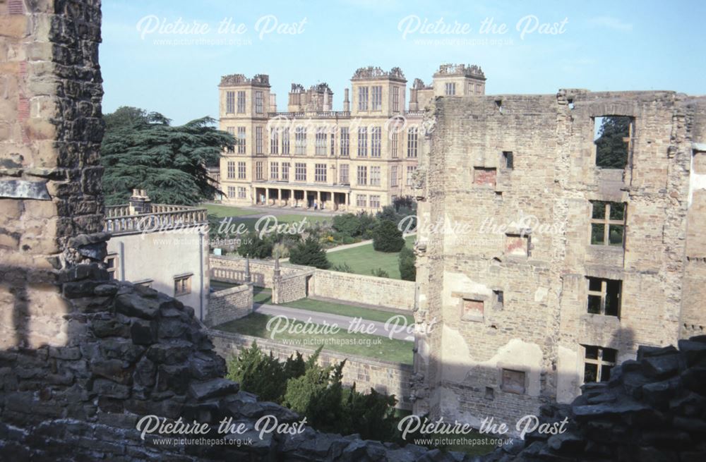 New Hall viewed from Old Hall, Hardwick Hall, c 2000