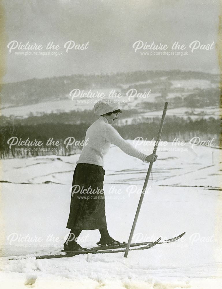 Woman skier, Buxton, 1924