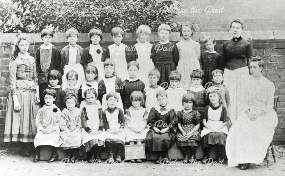 St Michael's School pupils, Breaston, c 1900s ?