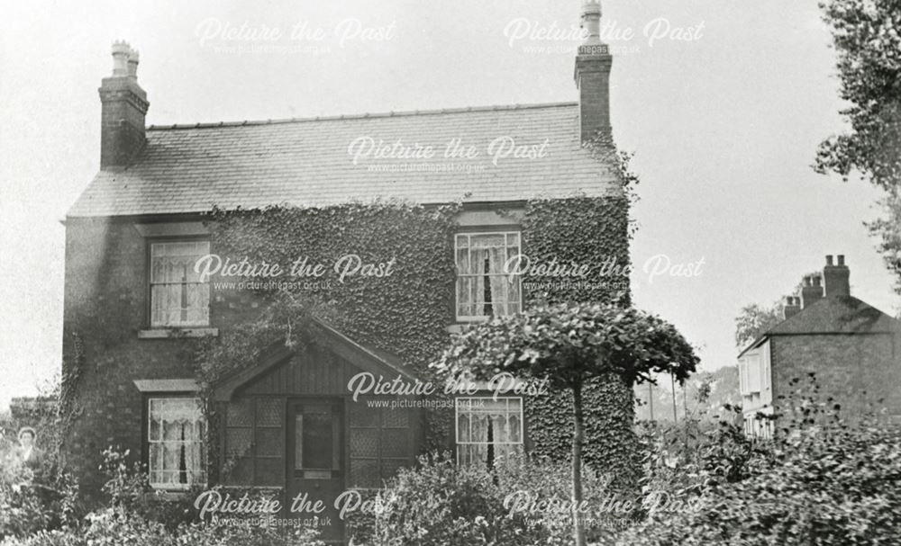 Cottage on Draycott Road, Breaston, c 1900s ?