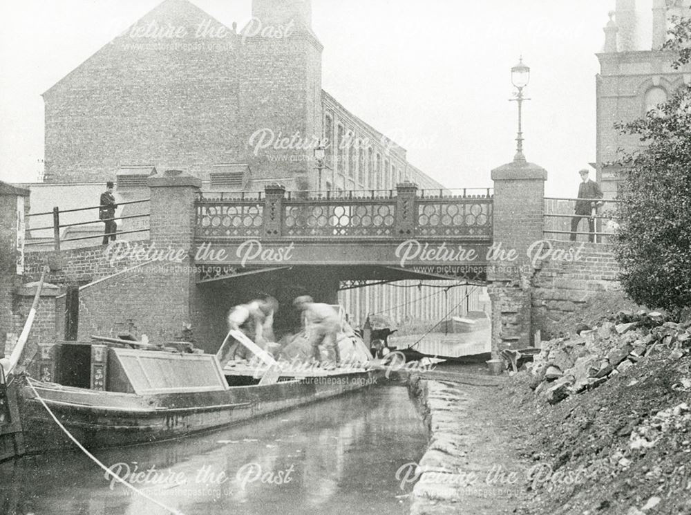 Erewash Canal, Derby Road, Long Eaton, c 1905 ?