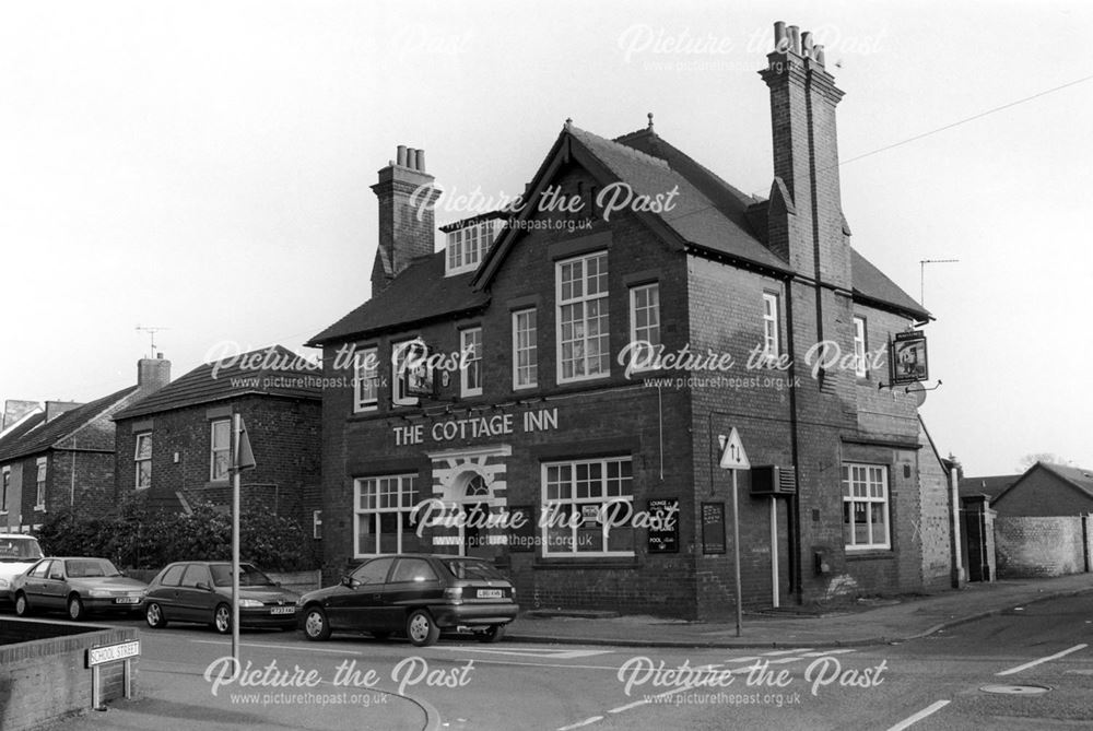 The Cottage Inn, at the corner of Regent Street and School Street, Church Gresley, 2002