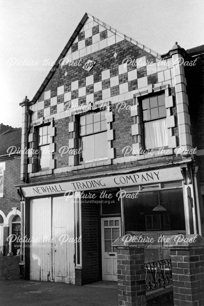 Newhall Trading Company, Regent Street, Church Gresley, 2002