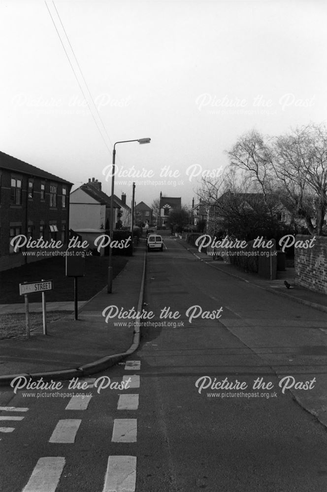 Oak Street Looking North, Church Gresley, 2002