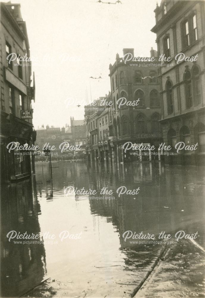 Cornmarket during the 1932 flood