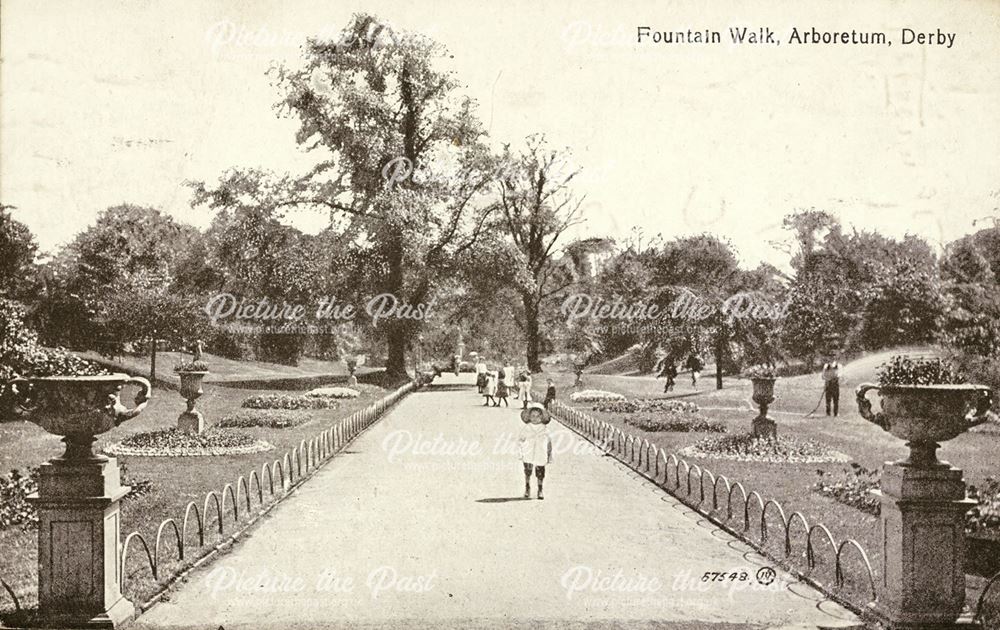 Fountain Walk, Arboretum