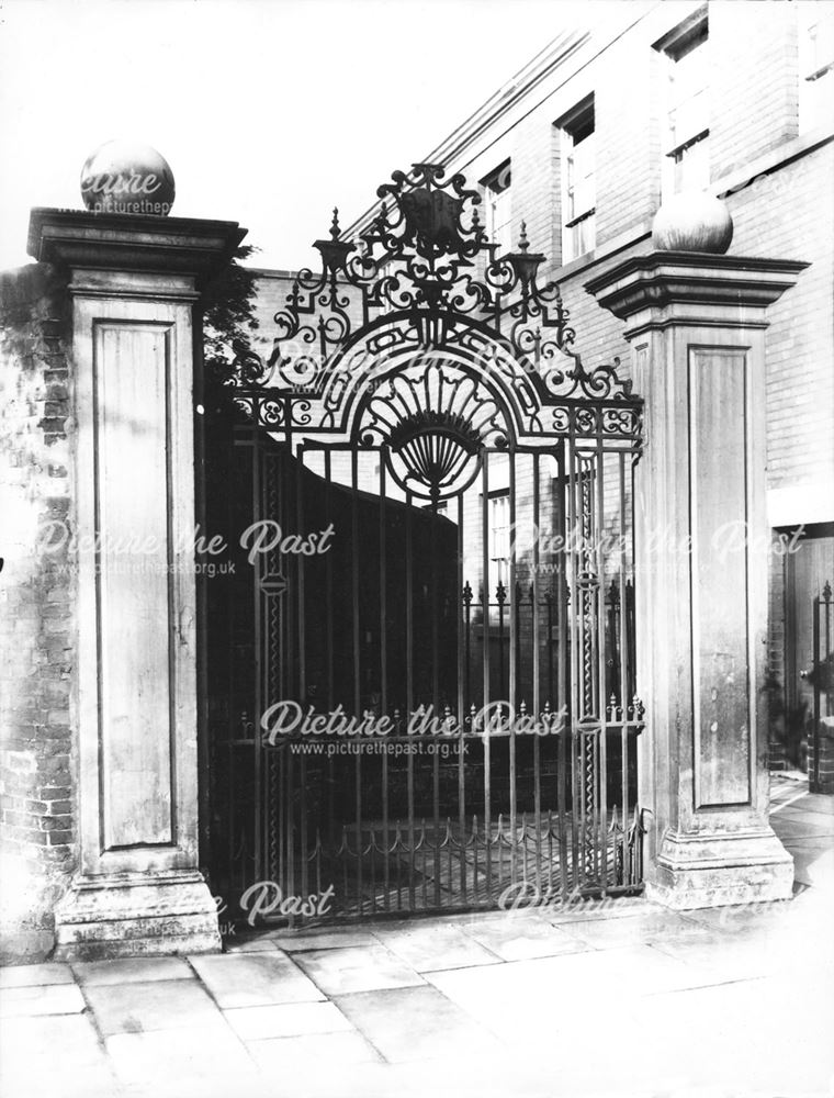 General Baptist Chapel Gate