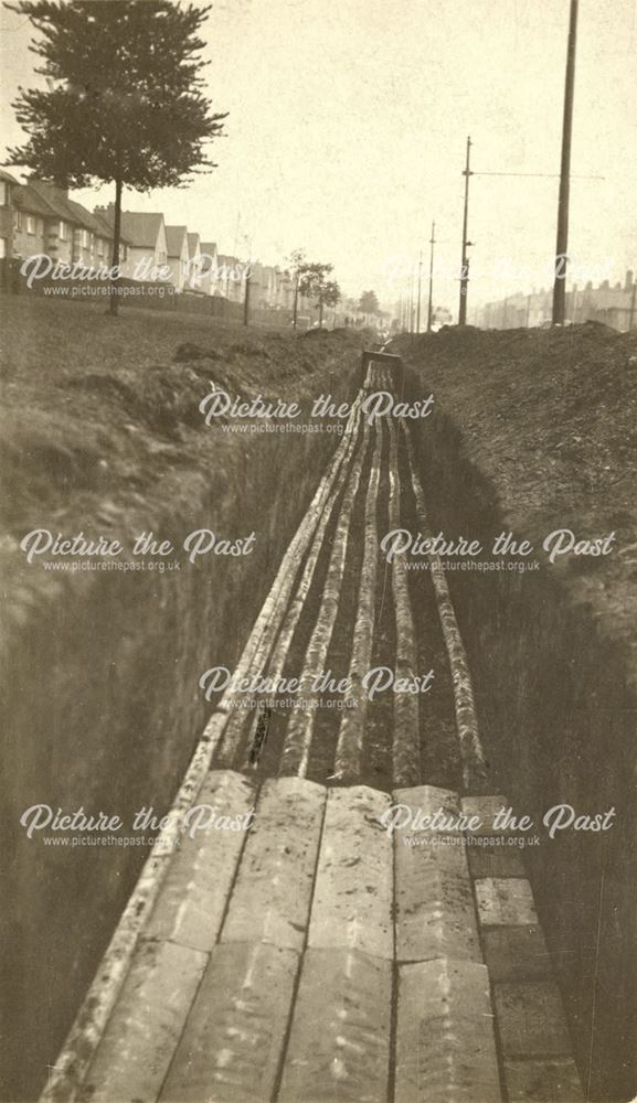 Cable-laying, Osmaston Park Road, Derby