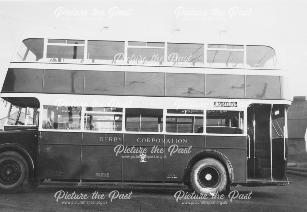 Derby Corporation motor bus No.25