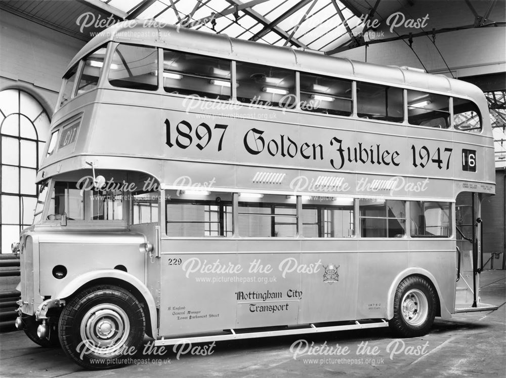 Nottingham City Transport motor bus No.229