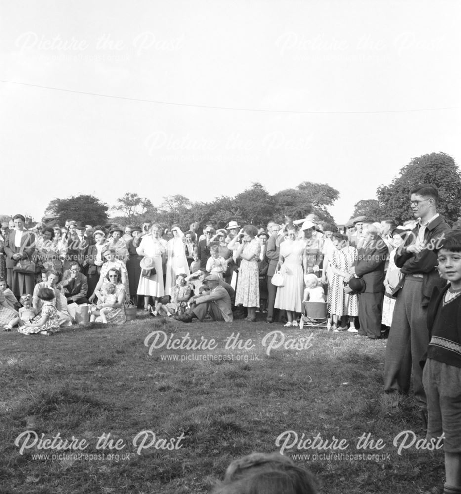 Spectators at a Stanton Works Annual Flower Show