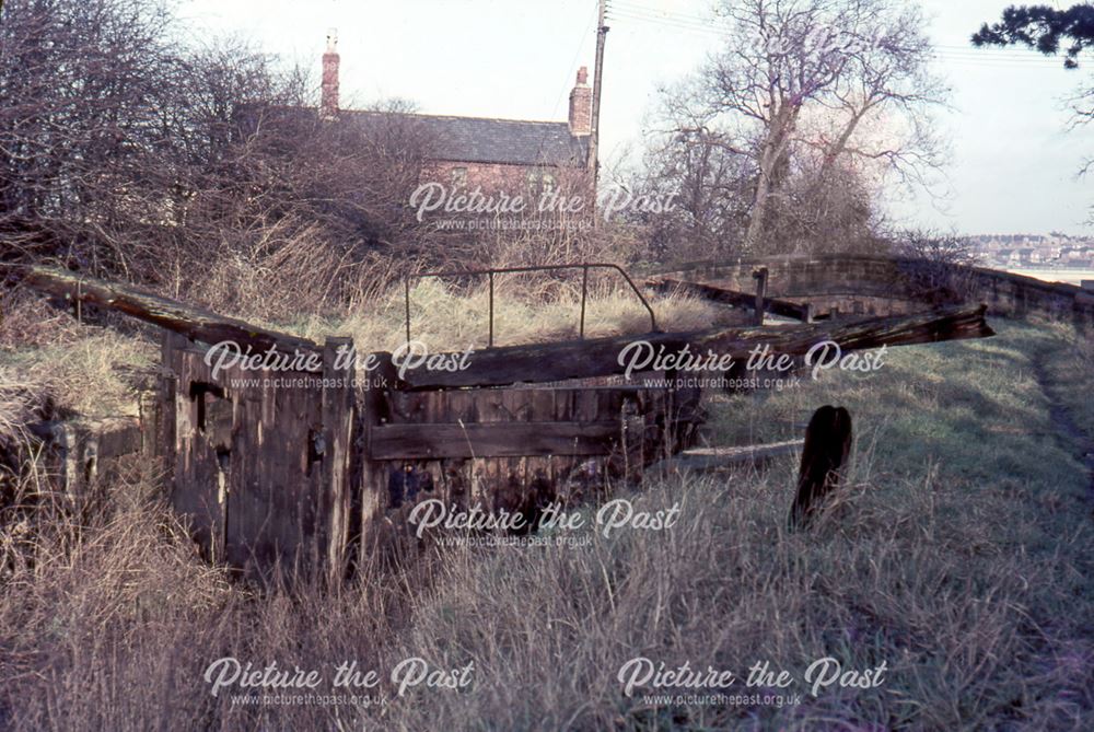 Bottom Lock, Derby and Sandiacre Canal, Sandiacre, c 1960s