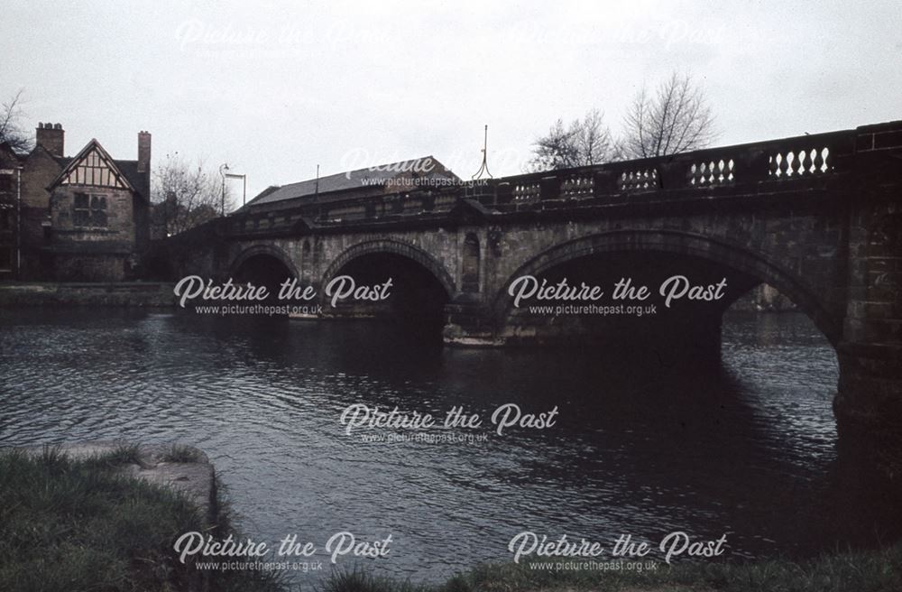 Old Piers, St Mary's Bridge, Derby, 1970