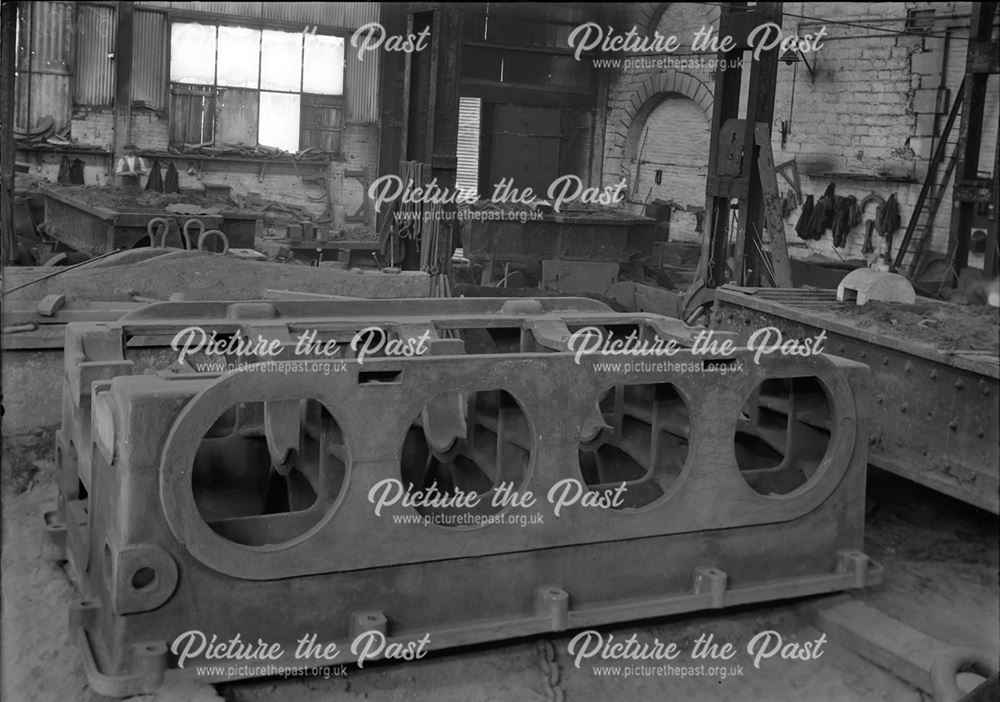 Gas engine bed casting