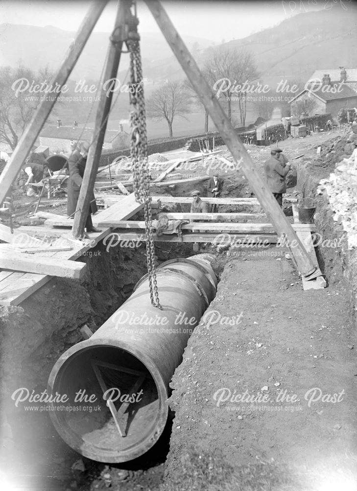 Laying a Water Main, Derwent Valley, Derwent Village, 1936