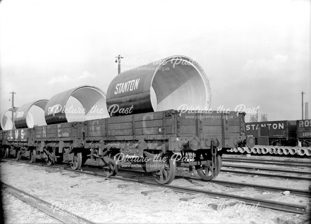 Trainload of Stanton pipes