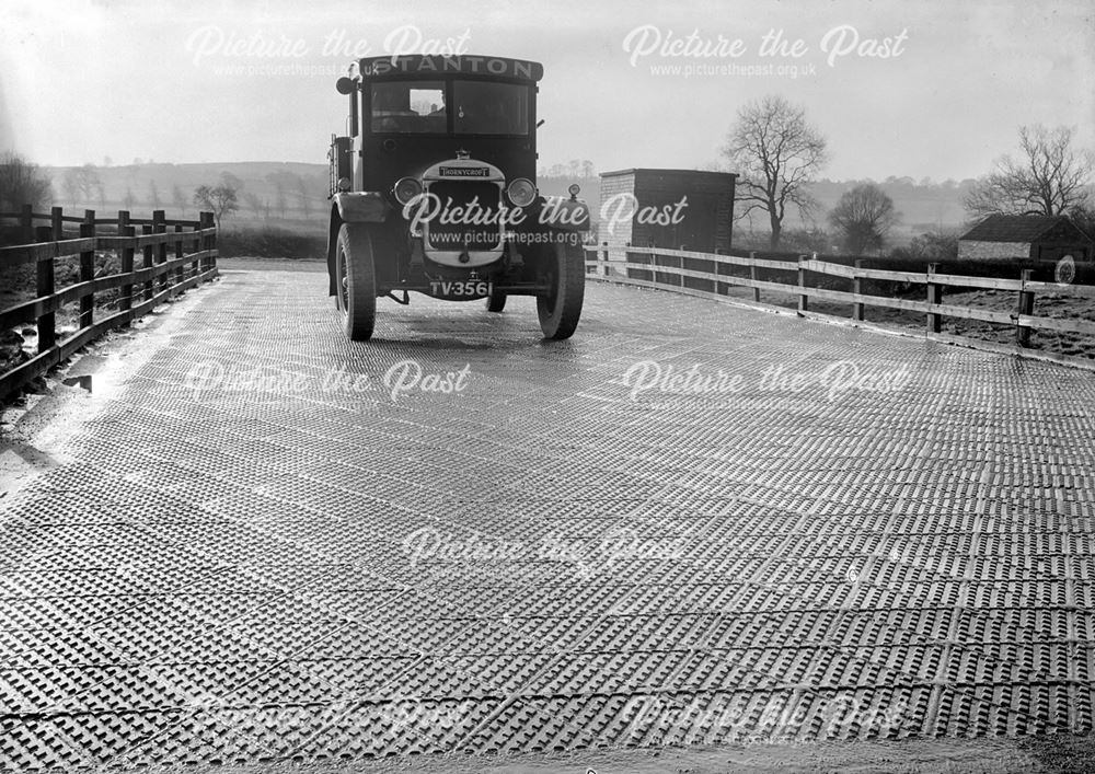 Cast Iron road, Stanton Works, 1931