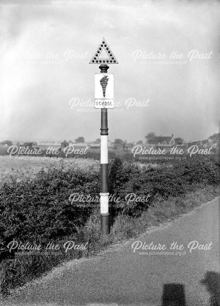 School warning sign, Kirkby in Ashfield, 1933