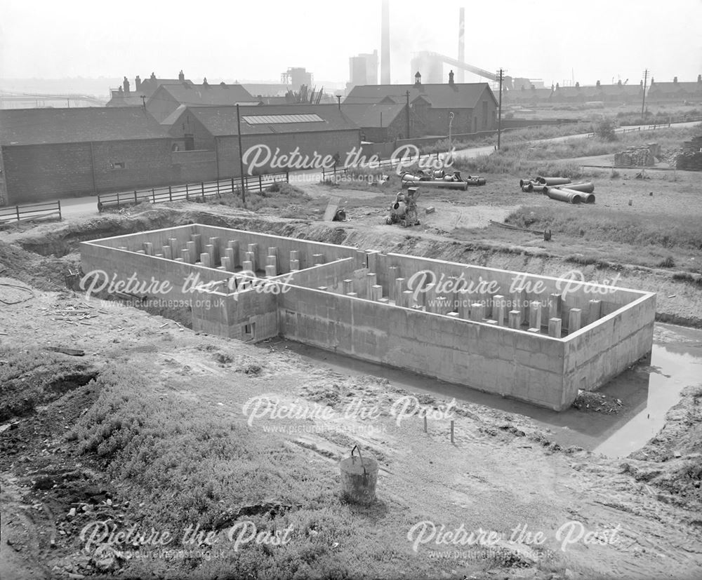 Foundations for cooling towers at New Works