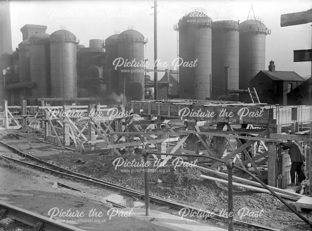 Construction of incline to ore bunkers