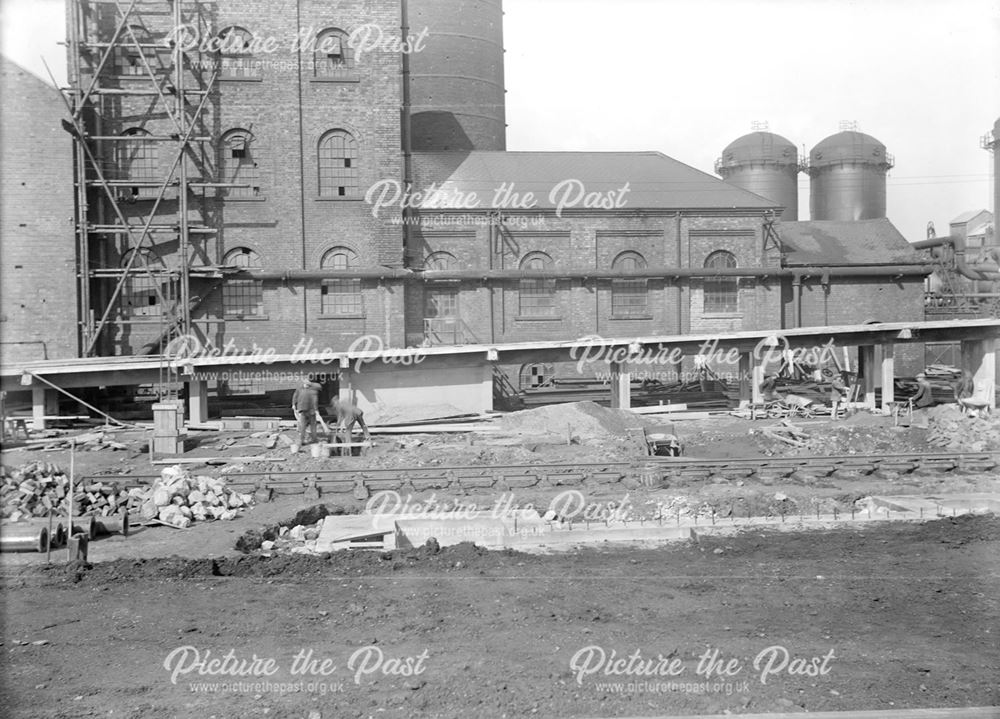 Construction of incline to ore bunkers