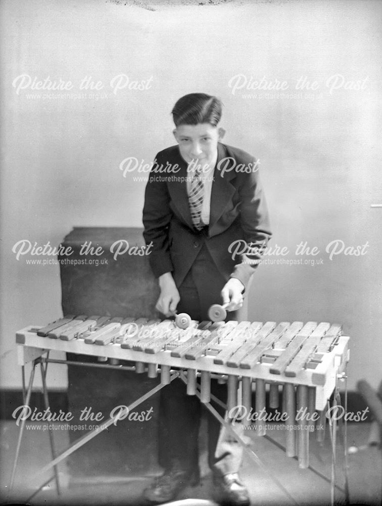 Xylophone player