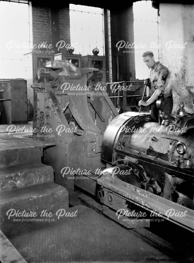 Beginning of a pipe cast at the Nutbrook Spun Plant