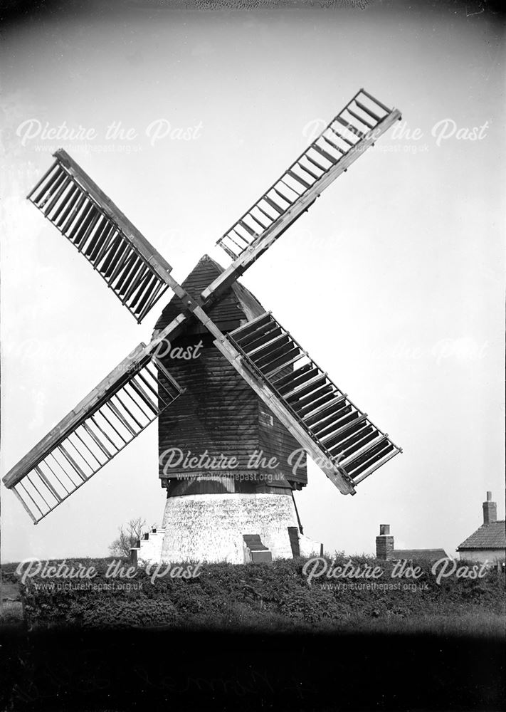 Cat and Fiddle Windmill