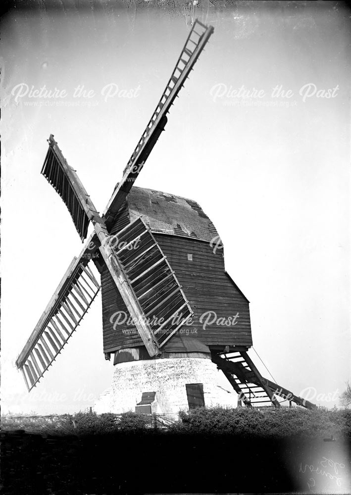 Cat and Fiddle Windmill