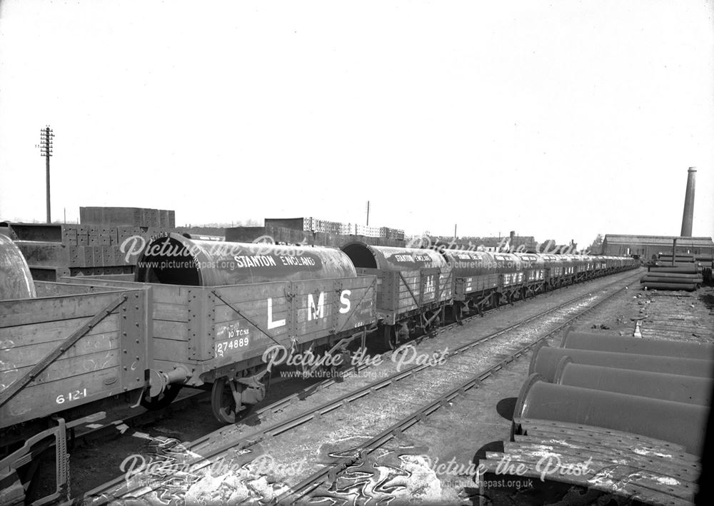 Train of 54-inch diameter pipes