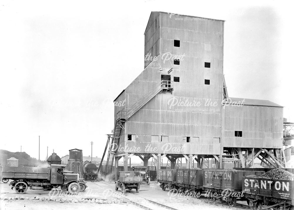 Slag Crushing Plant, 1931