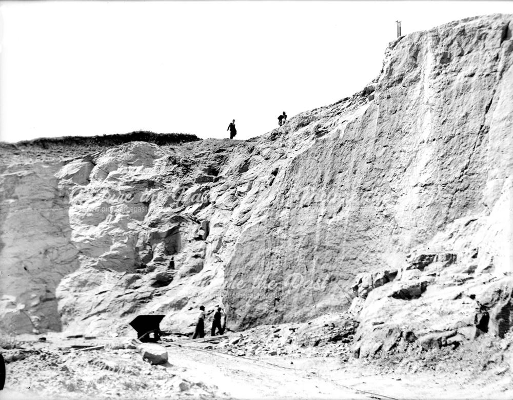 Dale Sand Quarry, 1945