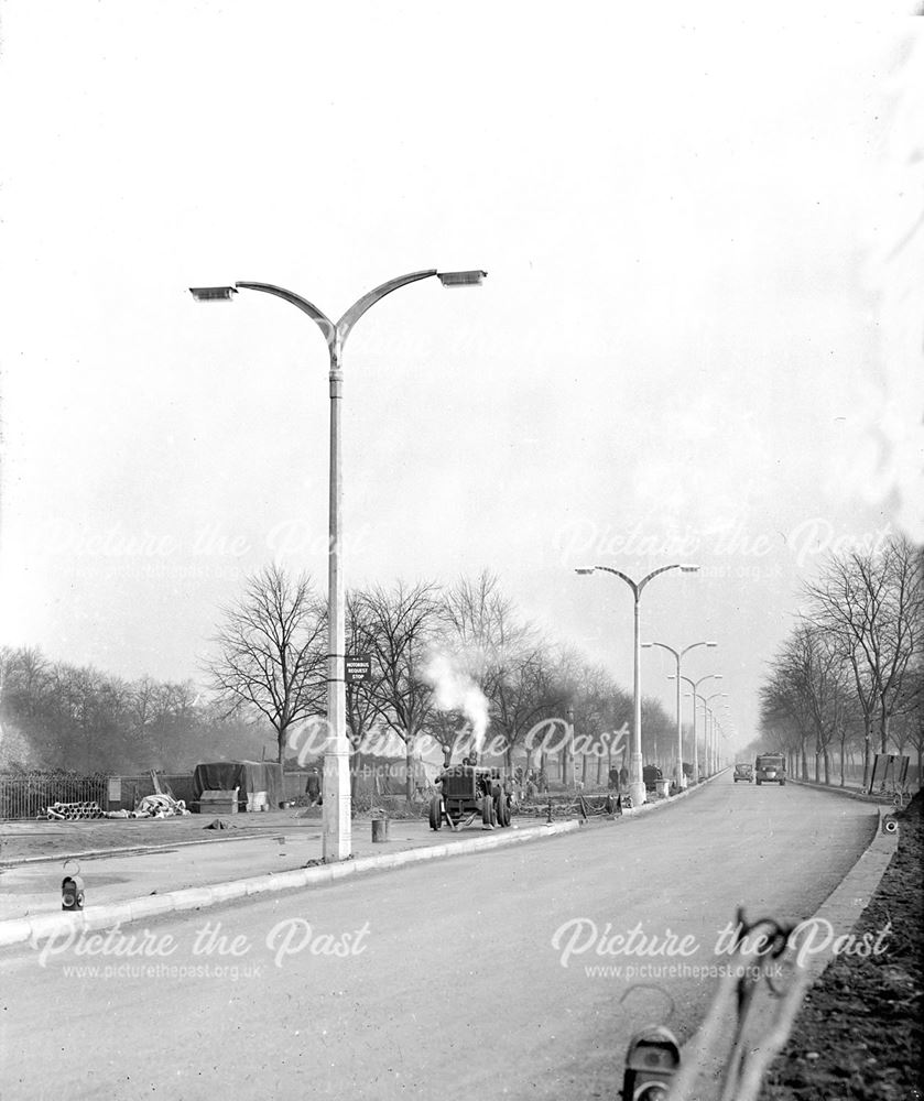 New Concrete Lamp Column on University Boulevard, Nottingham, c 1949