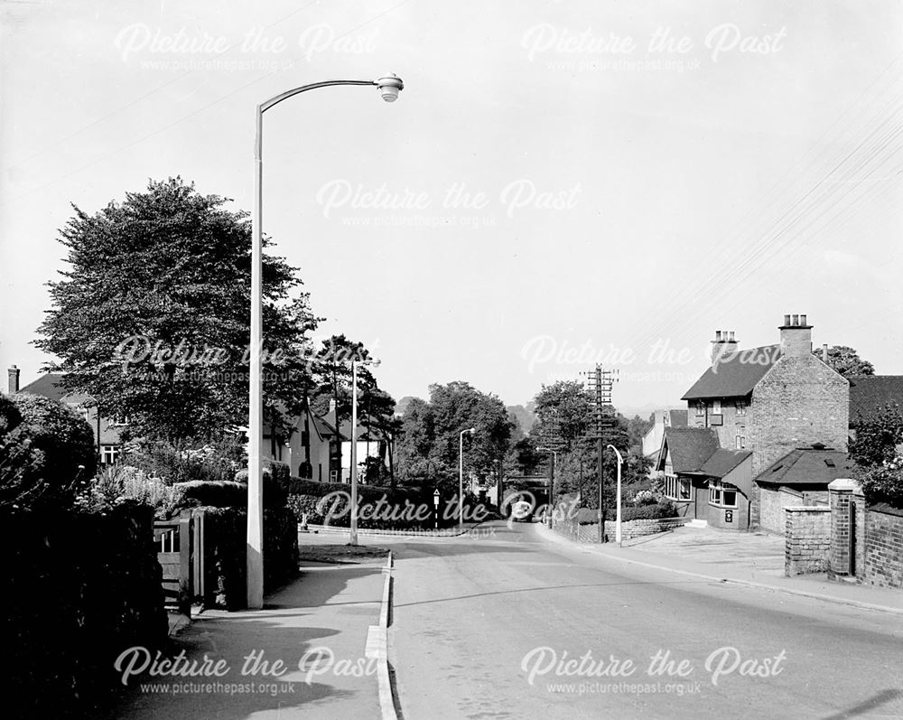 Stanton lamppost on Little Hallam Hill, Ilkeston, c 1950