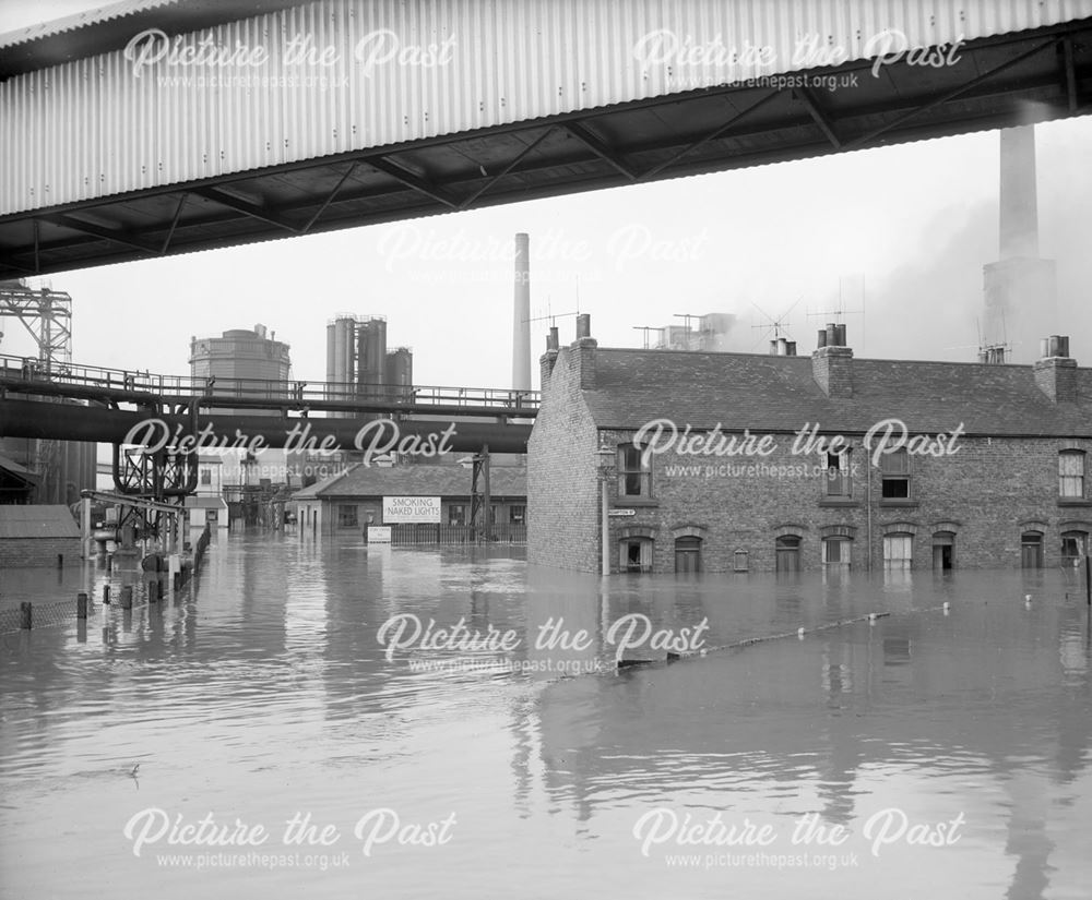 Flooding at Stanton Works, Crompton Street, 1960